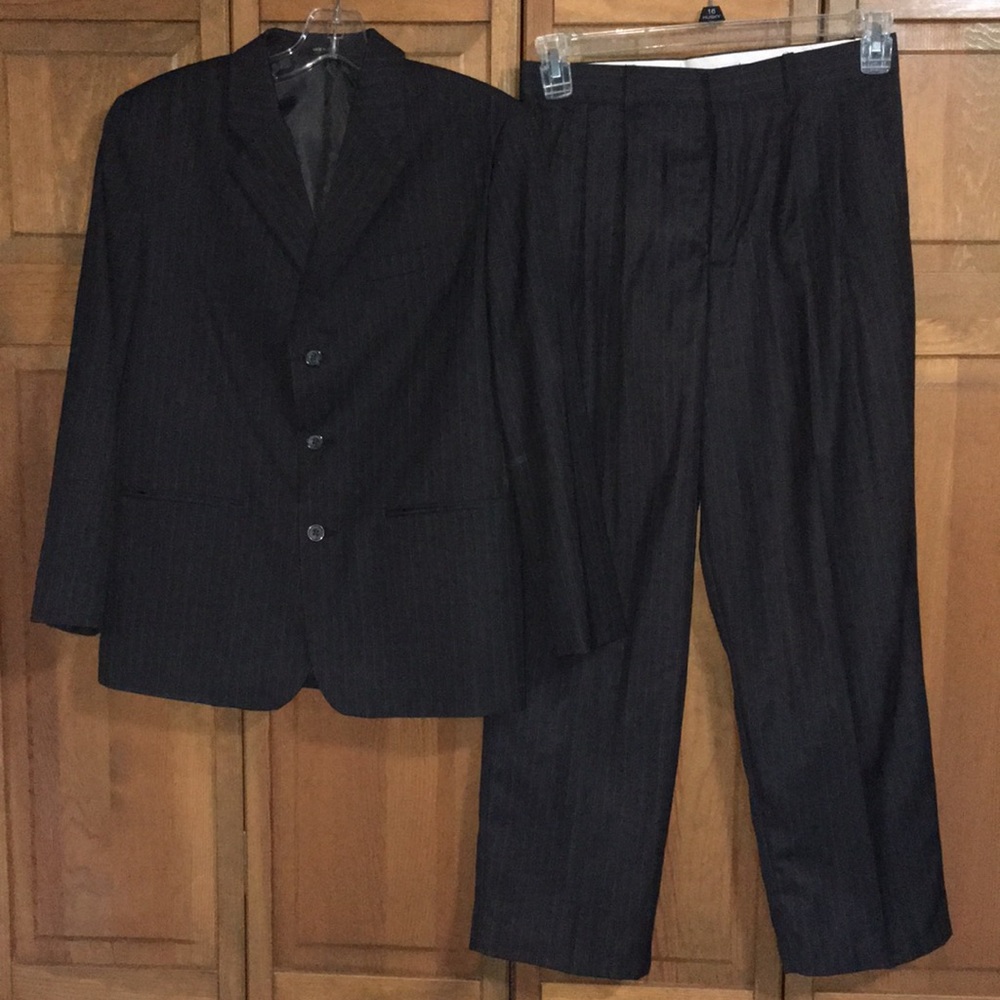 Van Heusen Matching Suit Set (14 Boys)